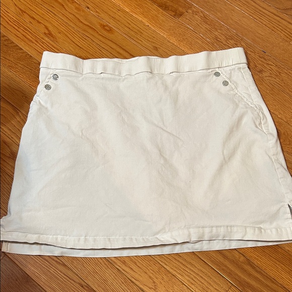 Rafaella Pants - Rafaella XL White Skort with integrated under shorts